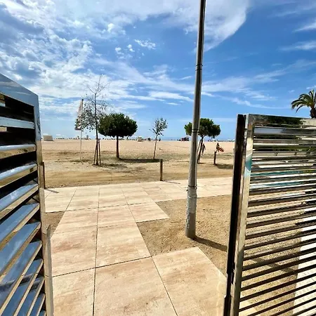 Seahomes Vacations - Marina Boutique Design Appartement Santa Susanna