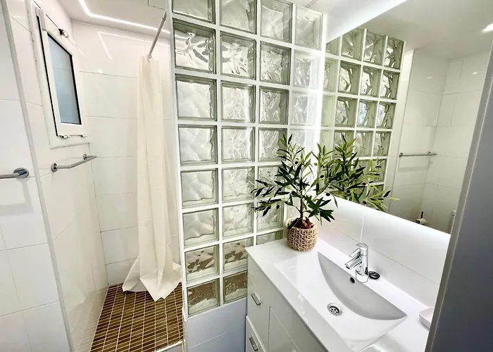 Seahomes Vacations - Marina Boutique Design