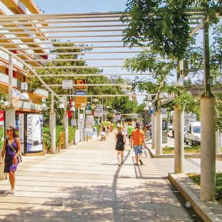 Seahomes Vacations - Marina Boutique Design Apartman